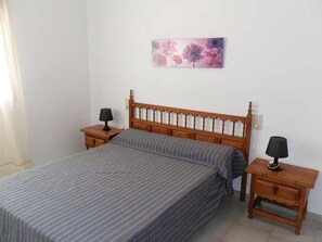 3 quartos, Wi-Fi de cortesia, roupa de cama