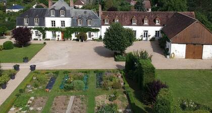 Suite familiar en el corazón del bosque de Montargis, cerca de Fontainebleau