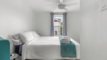 1 soveværelse, skrivebord, strygejern/strygebræt, gratis Wi-Fi