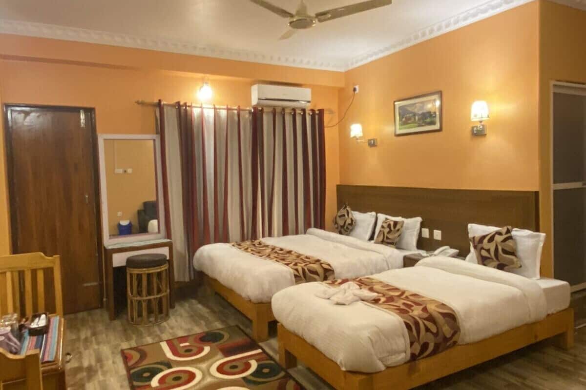 Deluxe Room, 1 Bedroom, Balcony, Mountain View