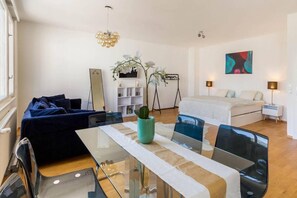 1 Schlafzimmer, Internetzugang