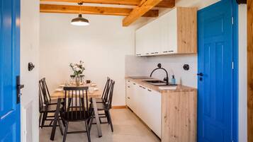 KylskÄp, spishÀll och diskmaskin