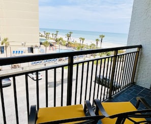 Property grounds - 415 Beach Escape. Sleeps 4. Ocean View. (Myrtle Beach)