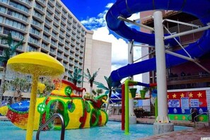 A heated pool - 415 Beach Escape. Sleeps 4. Ocean View. (Myrtle Beach)