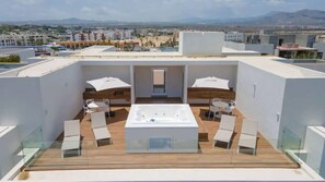 Terrace/patio - 3BR Rooftop & Pool in Marea (Cabo San Lucas)