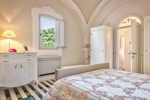 2 chambres, fer et planche à repasser, Wi-Fi gratuit