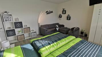 2 Schlafzimmer, Zimmersafe, Reisekinderbett, kostenloses WLAN