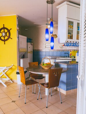 Suite Deluxe | Restauration dans la chambre