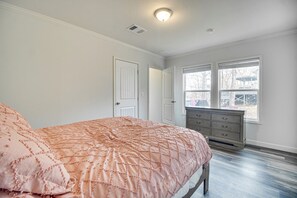 House (2 Bedrooms) | Interior - Grand Lake Views: Pet-friendly Jay Getaway! (Jay)