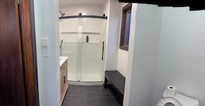 Shower, hair dryer, towels, soap - This dramatic home Located inside THE HIDEOUT offers a unique layout (Lake Ariel)