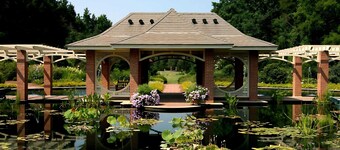 Studio Apartment in Huntsville near Gardens!