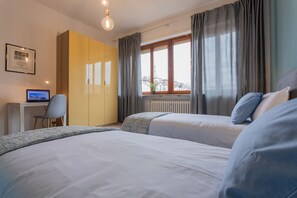 1 soverom, strykejern/-brett, wi-fi (inkludert) og sengetøy