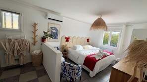 1 dormitorio, tabla de planchar con plancha, Internet y ropa de cama