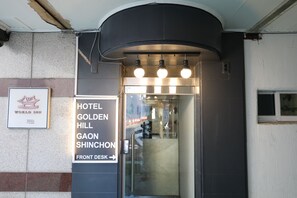 Exterior - Golden Hill (Seoul)
