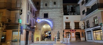 El balcón de la Plaza de Arévalo, admitimos mascotas. Zona histórica.