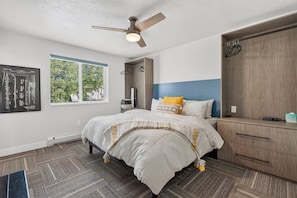 6 bedrooms, WiFi, bed sheets - Manor at Brighton by Cottonwood Lodging (Brighton)