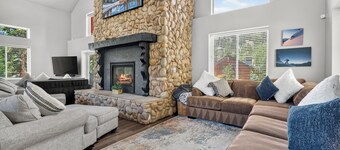 Manor at Brighton by Cottonwood Lodging