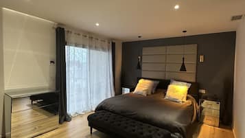 5 chambres, fer et planche Ă  repasser, Wi-Fi gratuit, draps fournis