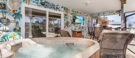 Indoor spa tub
