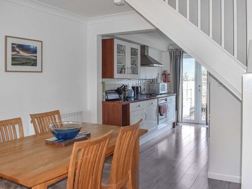 2 bedroom accommodation in Yarmouth