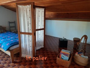 2 soveværelser, strygejern/strygebræt, weekendseng, sengetøj