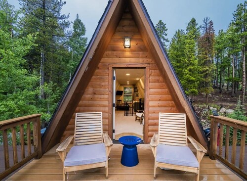 The Fox Den with views and creek on an acre!