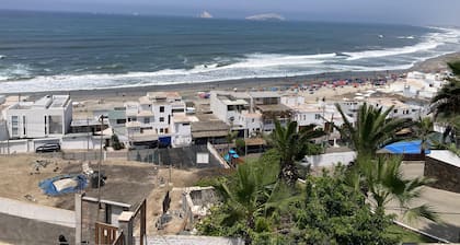 YAKU - The Spirit of Water, 2 minutes to the beach