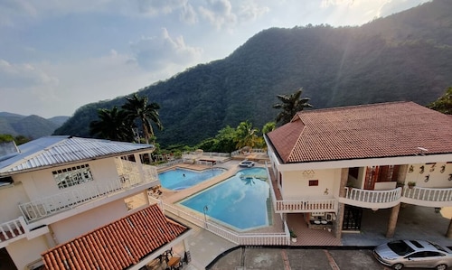 Hotel Mirador de la Montaña