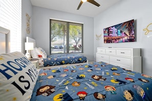 4 bedrooms, iron/ironing board, free WiFi, bed sheets