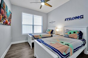 4 bedrooms, iron/ironing board, free WiFi, bed sheets