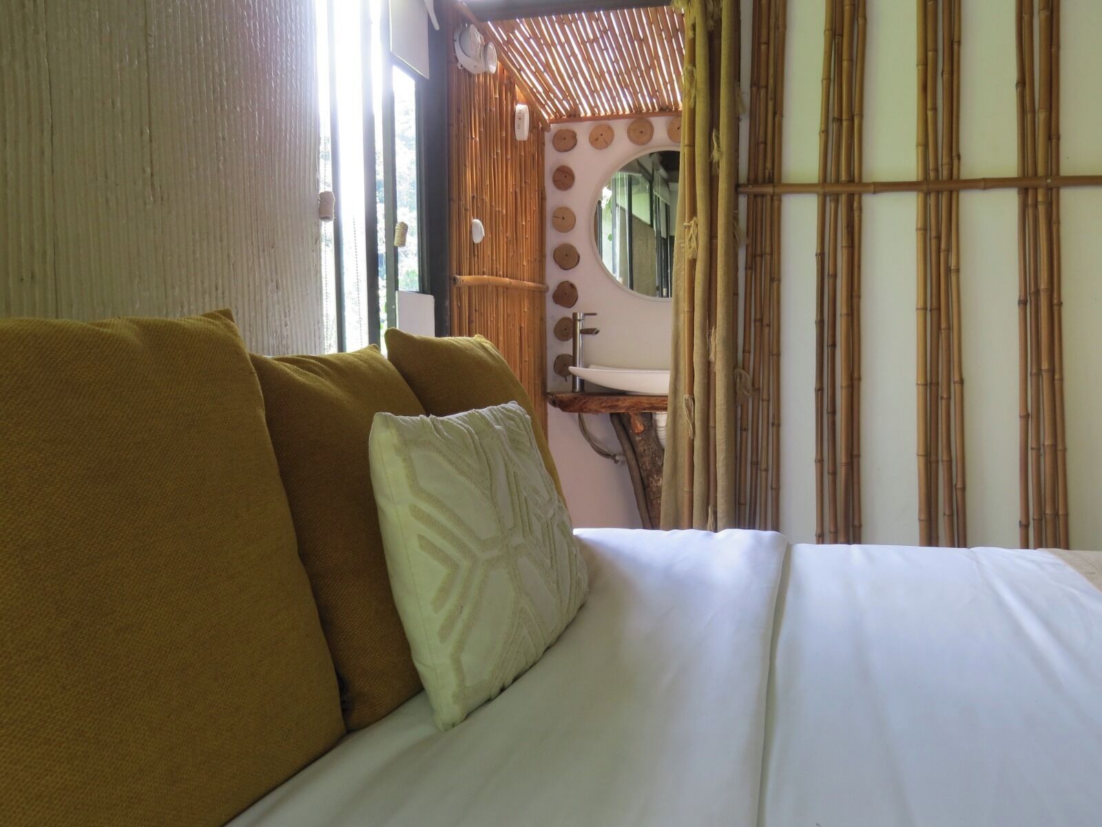 Cabane Design | 1 chambre, coffres-forts dans les chambres, décoration personnalisée