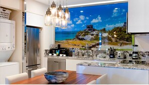 Fridge, microwave, stovetop, dishwasher