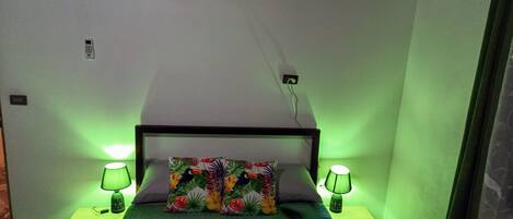 Basic Apartment | 2 bedrooms, individually decorated, blackout drapes, iron/ironing board