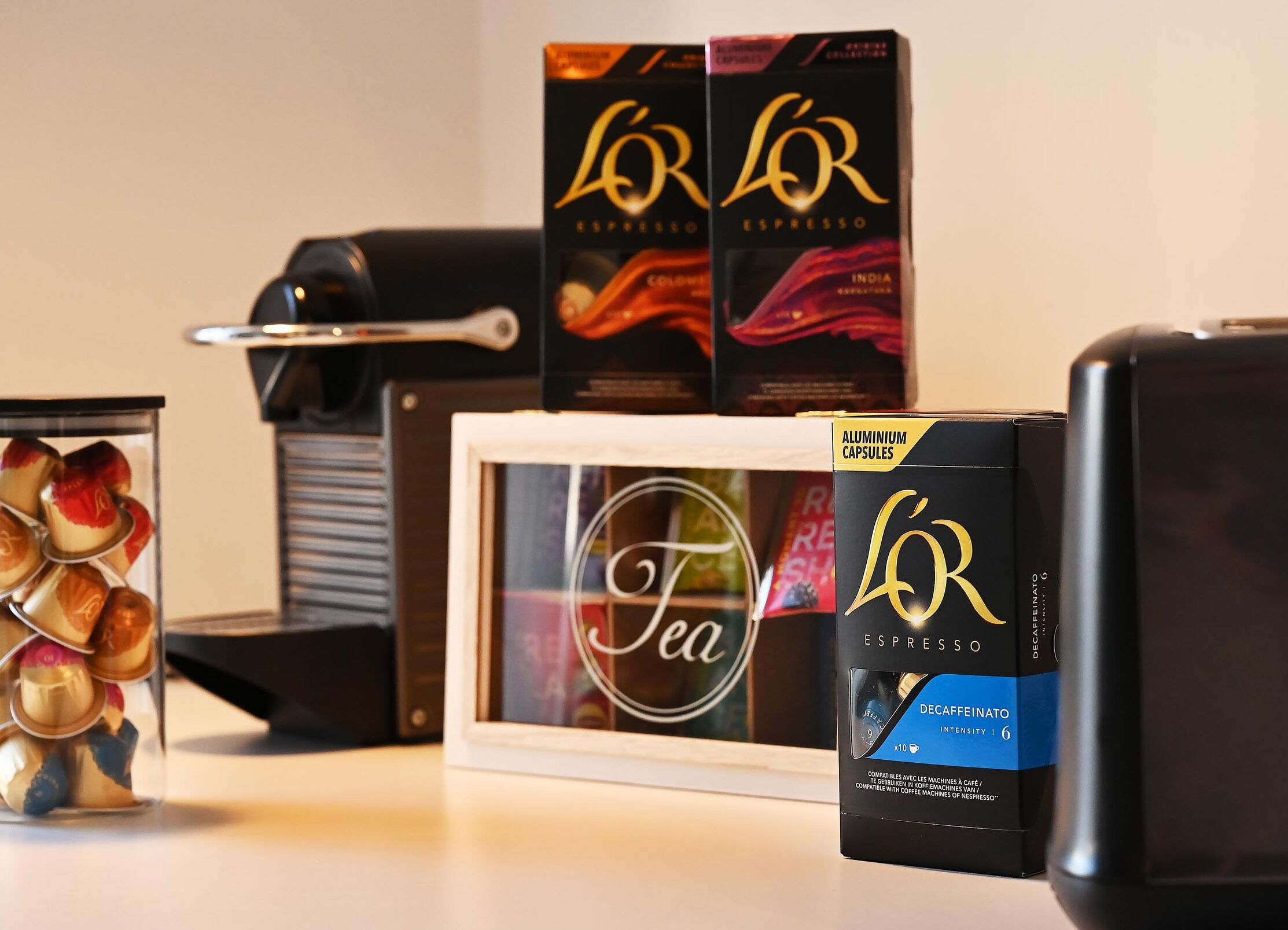 Kaffee und/oder Kaffeemaschine