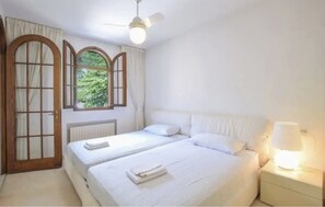 4 chambres, Wi-Fi, draps fournis