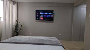 1 chambre, bureau, fer et planche Ă repasser, accĂšs au Wi-Fi (inclus)