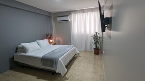 1 chambre, bureau, fer et planche Ă repasser, accĂšs au Wi-Fi (inclus)