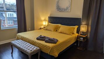 5 bedrooms, iron/ironing board, travel crib, WiFi