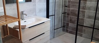 Le Domaine D Anaelys Agreable Maison au Coeur D'une Exploitation Viticole