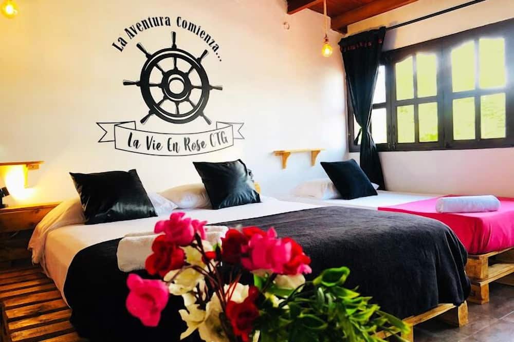 Hostal y Restaurante La Vie En Rose
