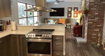 Newly renovated, large home, private, wooded area, beautiful river, pet friendly