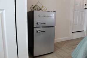 Interior - Garage studio apartment with putting green and plenty of onsite parking.  (St. Petersburg)