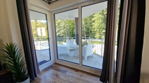 Interior - 4-room holiday apartment with balcony – your home away from home! (Bremen)