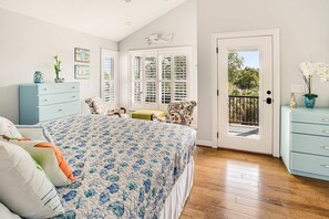 4 chambres, fer et planche à repasser, Wi-Fi, draps fournis