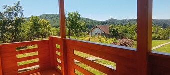 Cabana de inchiriat in Ocnele Mari. Salina / Strand. judetul Valcea

