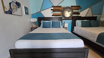 ห้องพรีเมียม, เตียงควีนไซส์ 2 เตียง, ปลอดบุหรี่ | 1 ห้องนอน, เครื่องนอนป้องกันสารก่อภูมิแพ้, ตู้นิรภัยในห้องพัก, Wi-Fi ฟรี