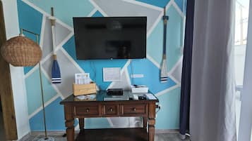 Premium Room, Accessible, Ground Floor, Non Smoking | Room amenity