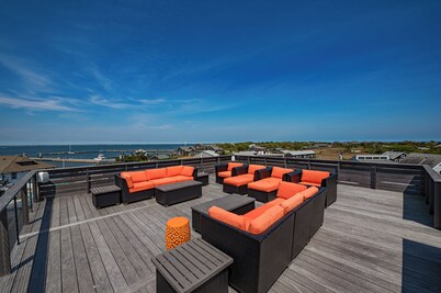 Fire Island White House - Ocean Bay Park 
5 Bedroom Bayview Home - Sleeps 18! 