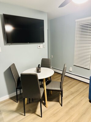 Dining - Beachy vibe/ Historic building with short walk to all that OC has to offer!!! (Ocean City)