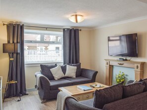 Living area - 2 bedroom accommodation in Girvan (Girvan)